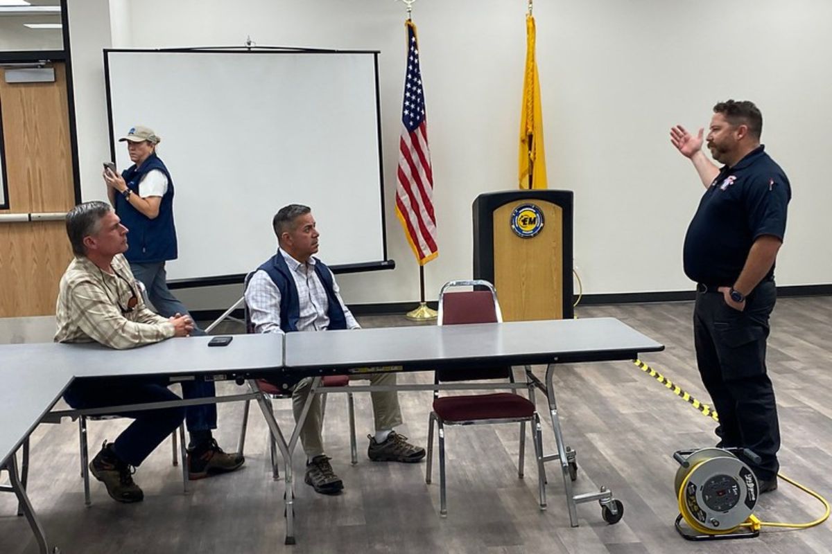 U.S. Senators Martin Heinrich (D-N.M.) and Ben Ray Luján (D-N.M.) meet with local leaders in Ruidoso, July 11, 2025.