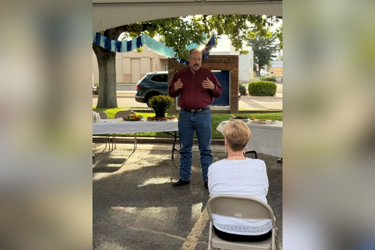 New Mexico Democratic candidate for governor Sam Bregman talks during an event in Roswell Friday. (Courtesy photo)
