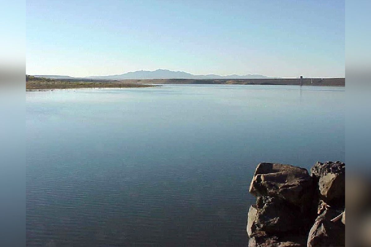 The Adobe Whitewater Club will team up with the U.S. Army Corps of Engineers for a volunteer cleanup of Cochiti Lake on Saturday, Sept. 20, organizers announced.