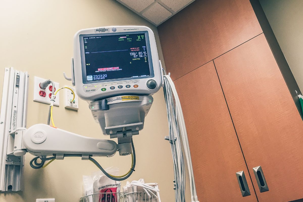 A New Mexico family has reached a settlement with the University of New Mexico Health Sciences Center, the UNM Medical Group and the State of New Mexico following a lawsuit that alleged a patient suffered injuries and died due to hospital negligence while receiving medical care.