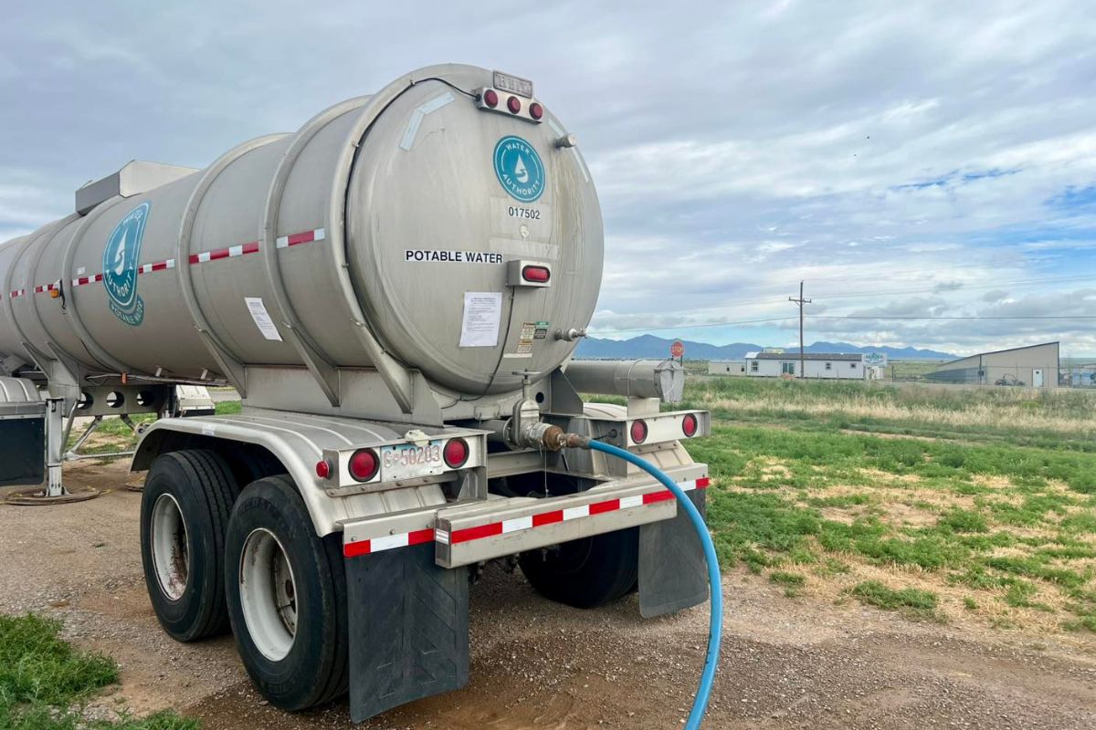 The Albuquerque Water Authority has made regular water deliveries to affected residents, and local businesses, including the County Line feed store, have provided free water to residents.